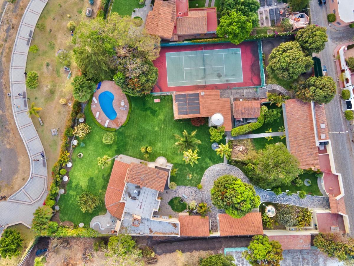 אחיחיק Casa Jardin-Lakeside Boutique Resort By Restavio מראה חיצוני תמונה